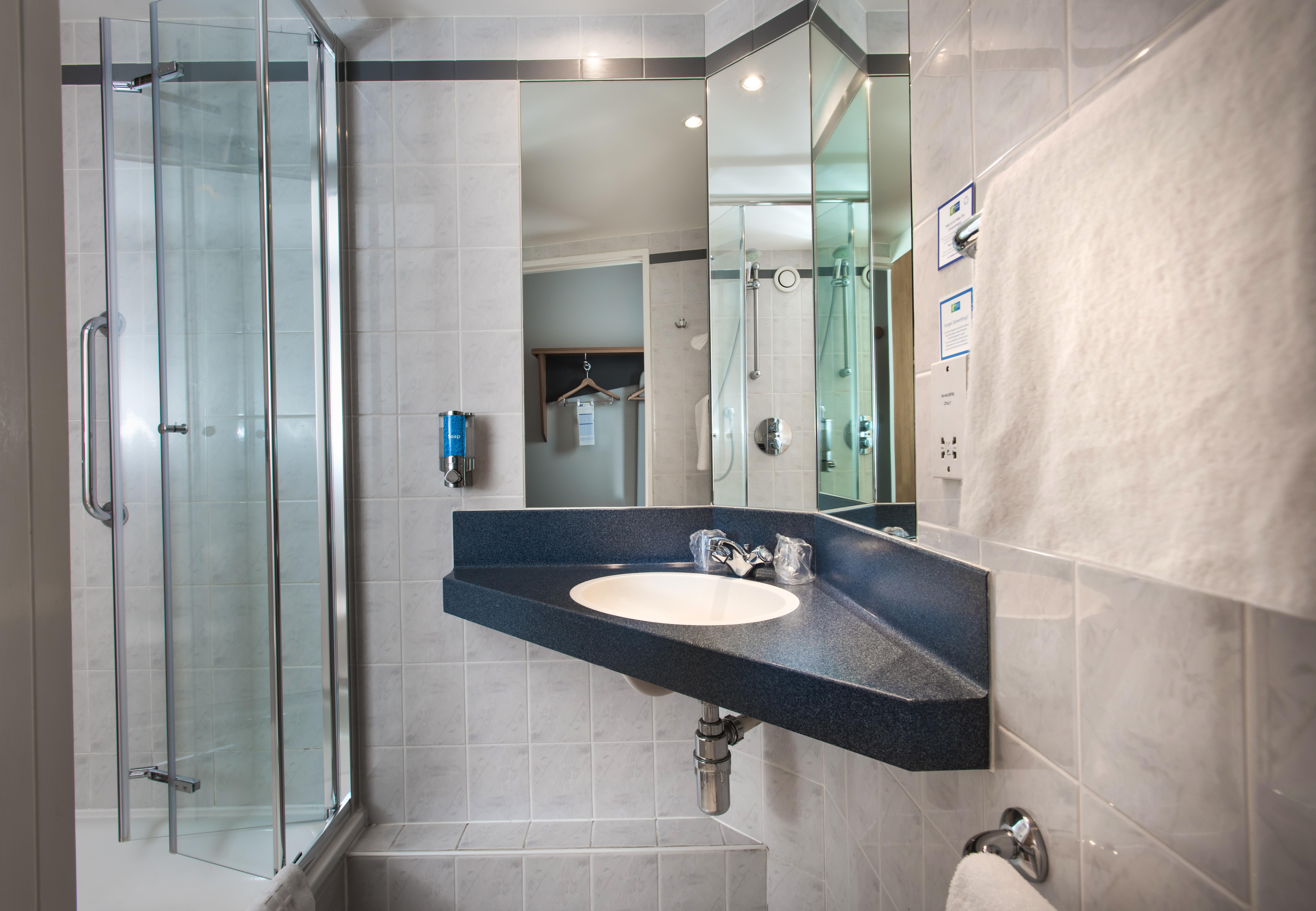 Holiday Inn Express Manchester - Salford Quays By Ihg Exterior foto