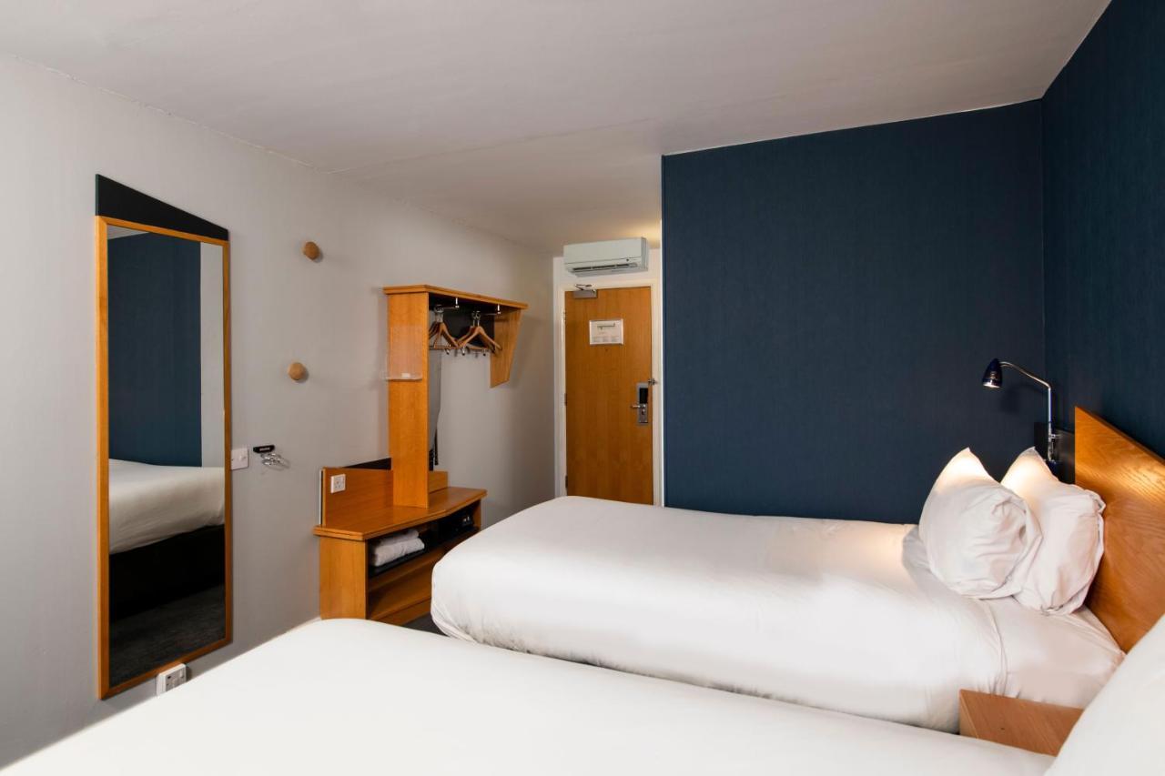 Holiday Inn Express Manchester - Salford Quays By Ihg Exterior foto