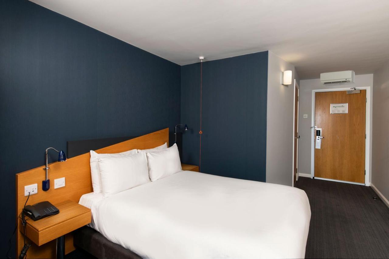 Holiday Inn Express Manchester - Salford Quays By Ihg Exterior foto