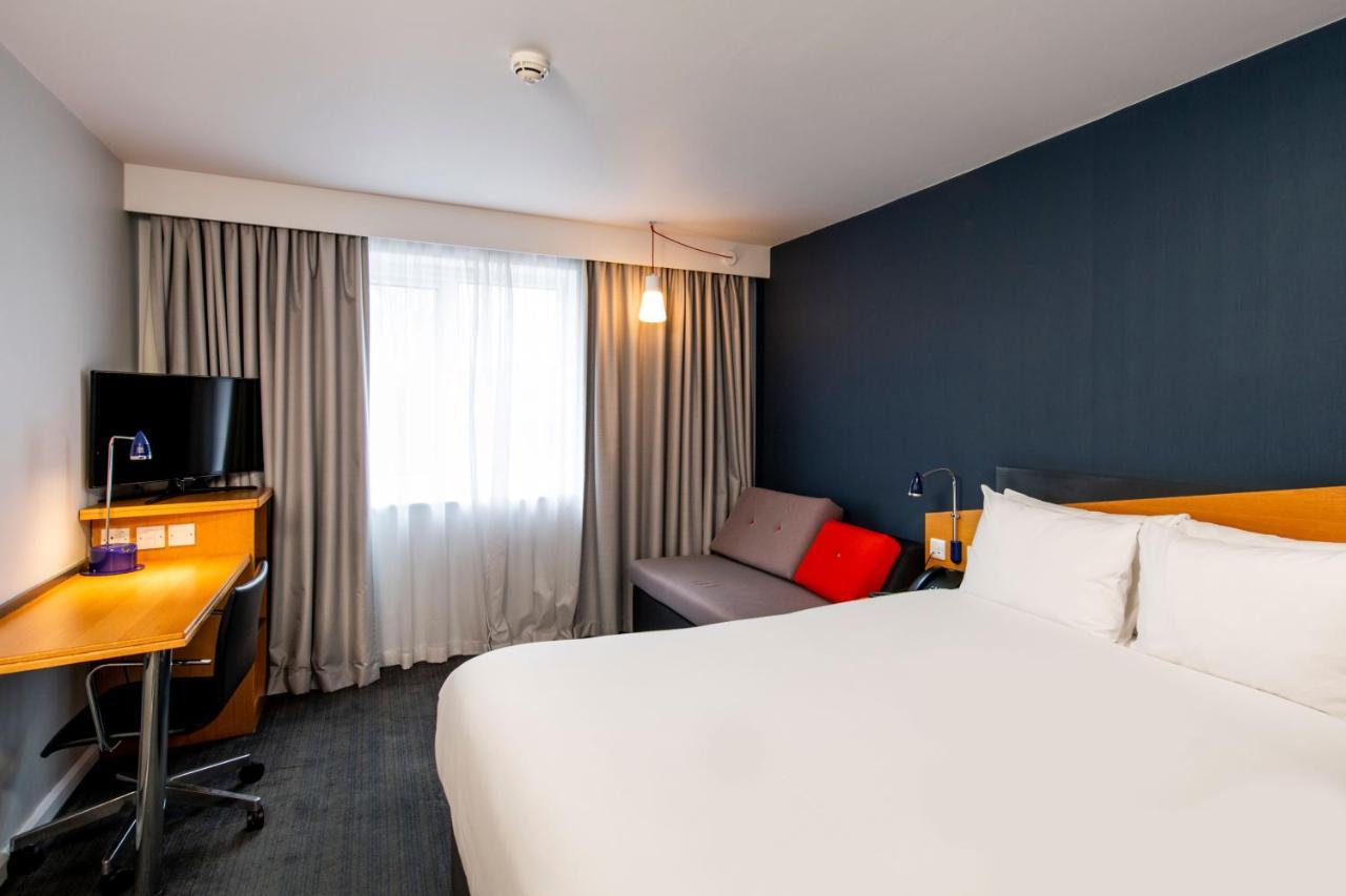 Holiday Inn Express Manchester - Salford Quays By Ihg Exterior foto