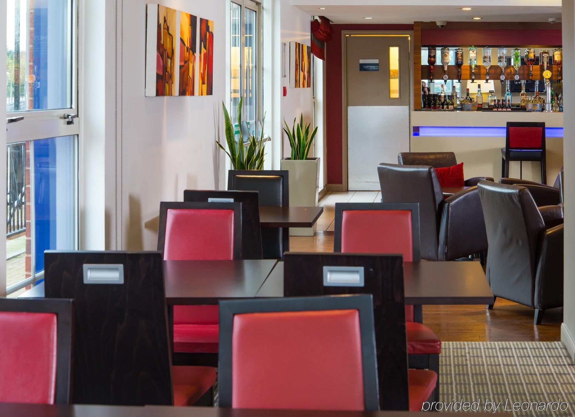 Holiday Inn Express Manchester - Salford Quays By Ihg Exterior foto