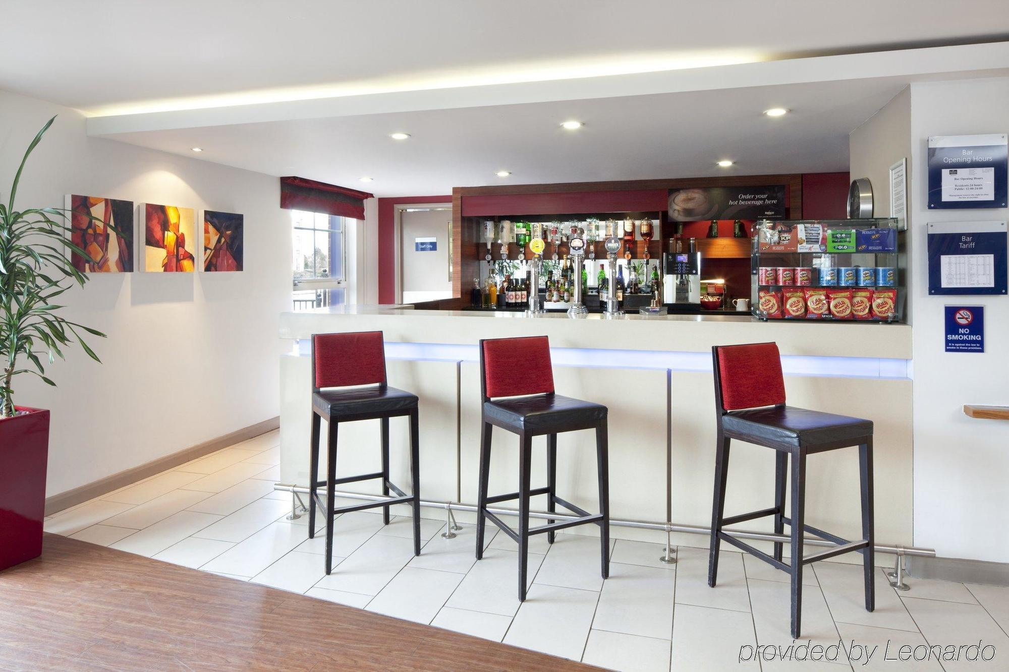 Holiday Inn Express Manchester - Salford Quays By Ihg Exterior foto