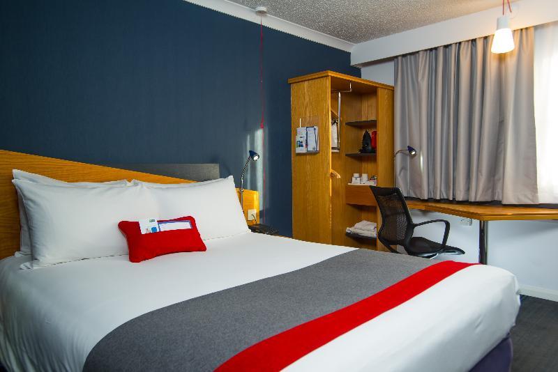 Holiday Inn Express Manchester - Salford Quays By Ihg Exterior foto